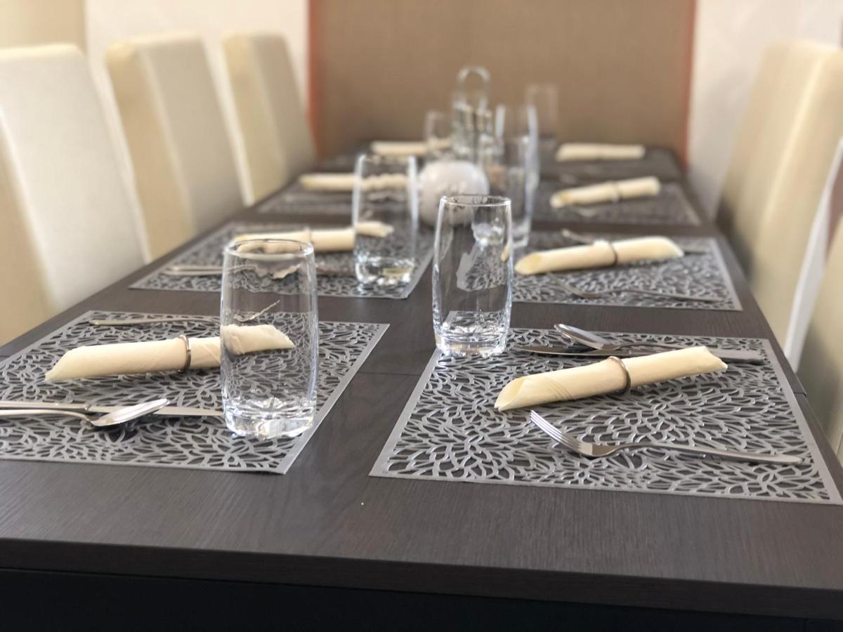 Libra Hotel Veresegyház المظهر الخارجي الصورة