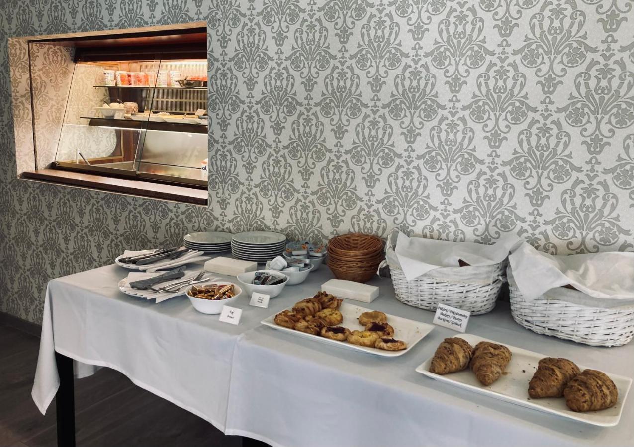 Libra Hotel Veresegyház المظهر الخارجي الصورة