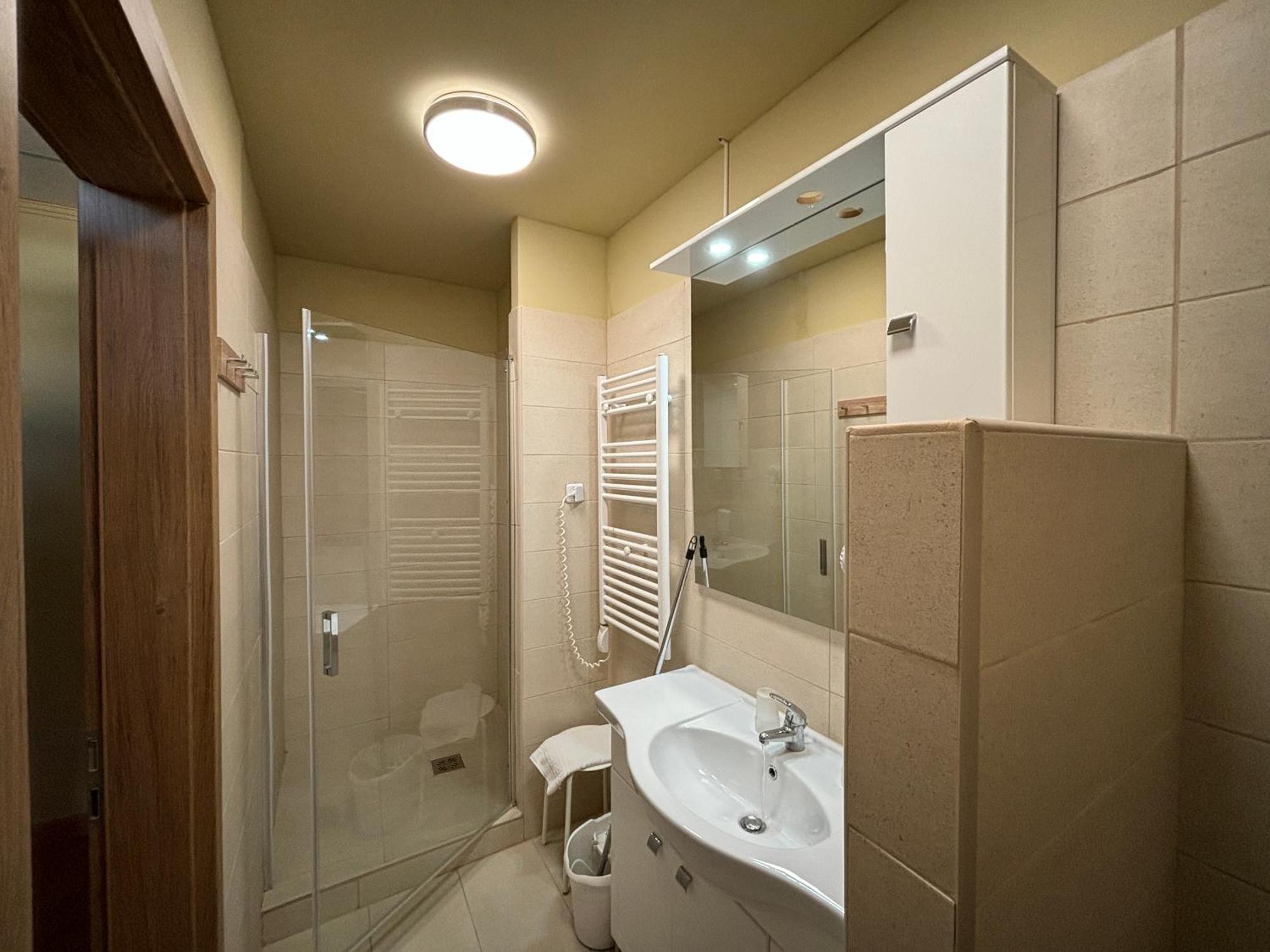 Libra Hotel Veresegyház المظهر الخارجي الصورة
