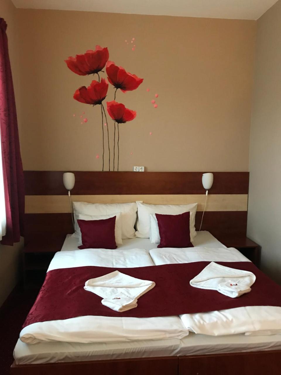Libra Hotel Veresegyház المظهر الخارجي الصورة